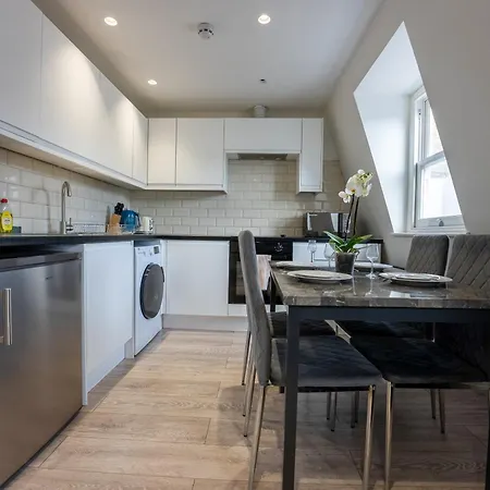 Home-Like 1-Br Flat In Victoria London Exterior photo